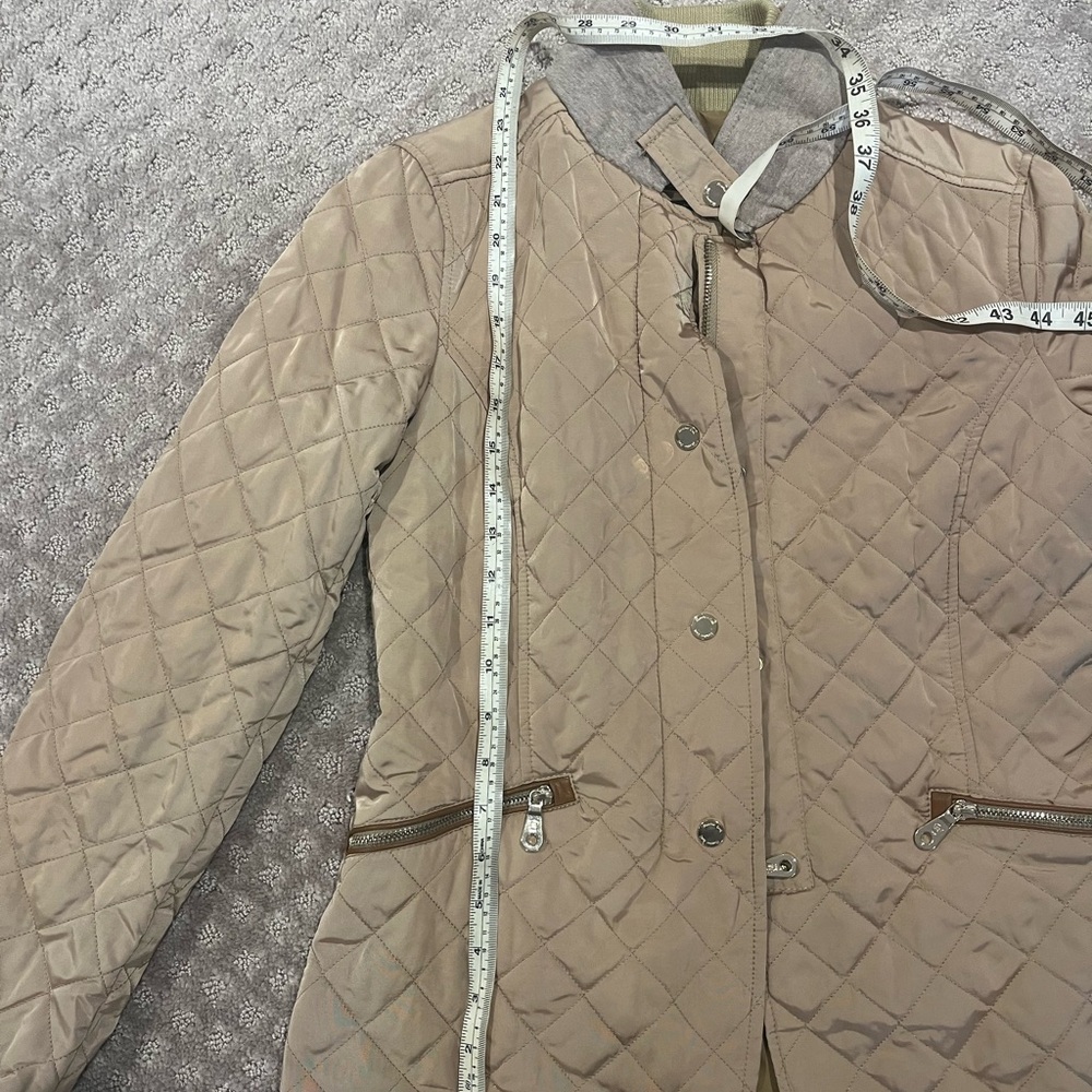 Massimo Dutti Woman's Fall Jacket- size Medium but fits like a small. - Picture 9 of 9